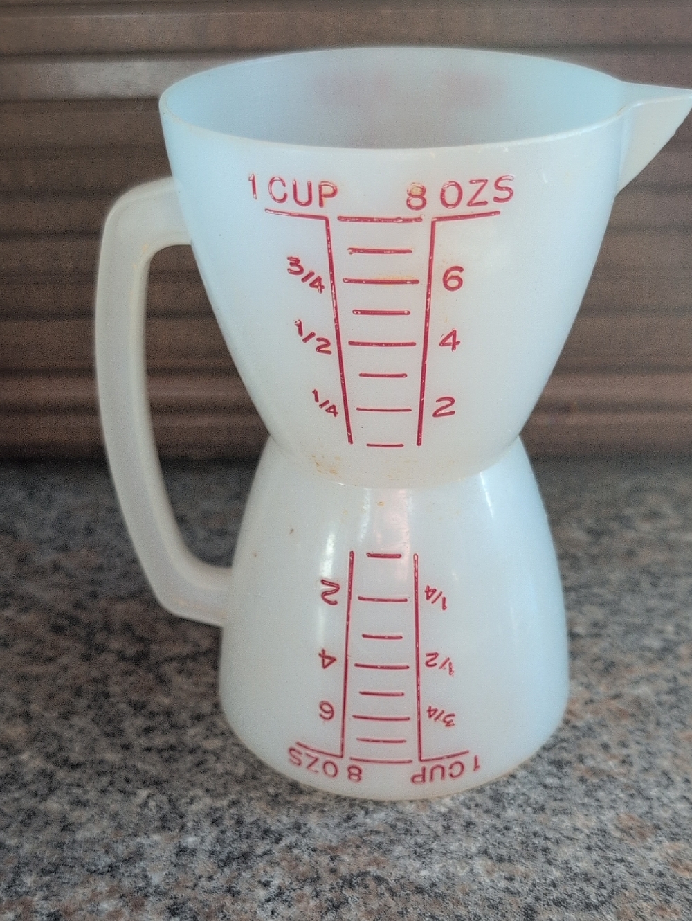 Vintage Tupperware Hourglass Measuring Cup
